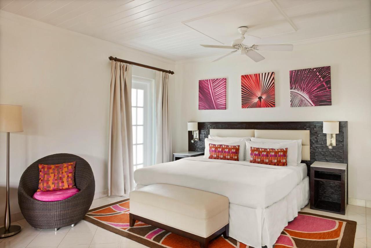 Crystal Cove By Elegant Hotels - All-Inclusive Saint James Dış mekan fotoğraf