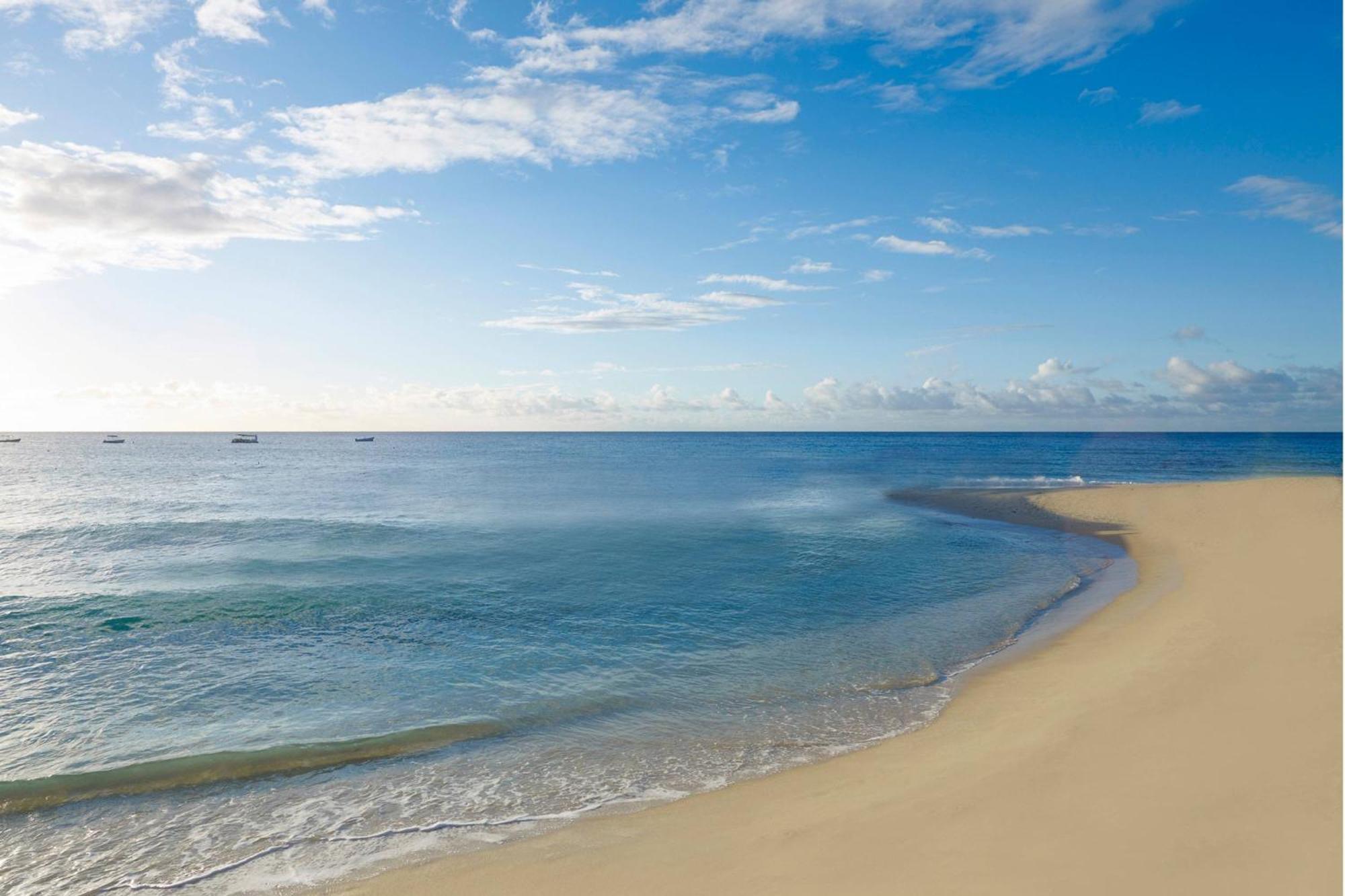 Crystal Cove By Elegant Hotels - All-Inclusive Saint James Dış mekan fotoğraf