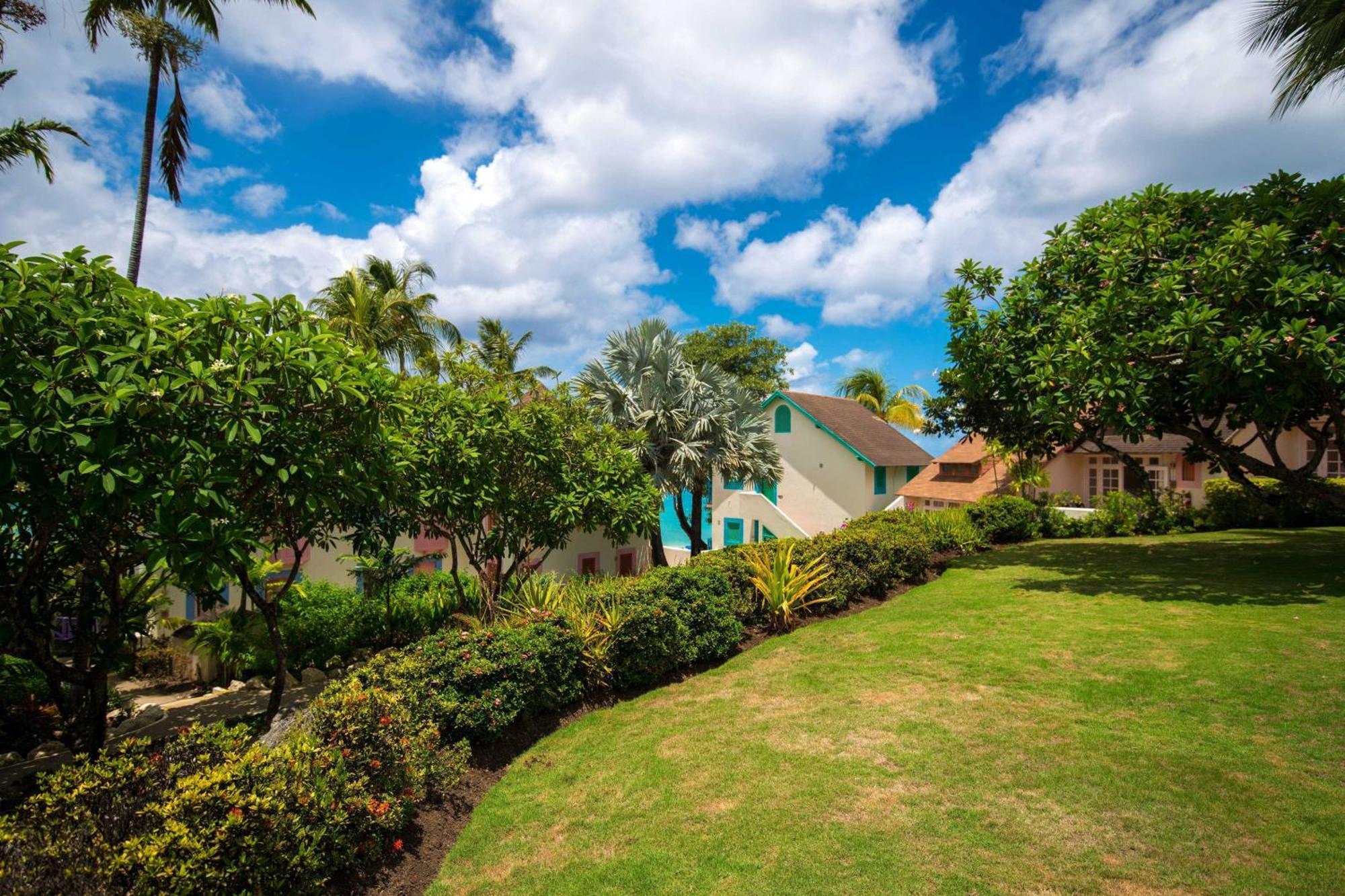 Crystal Cove By Elegant Hotels - All-Inclusive Saint James Dış mekan fotoğraf