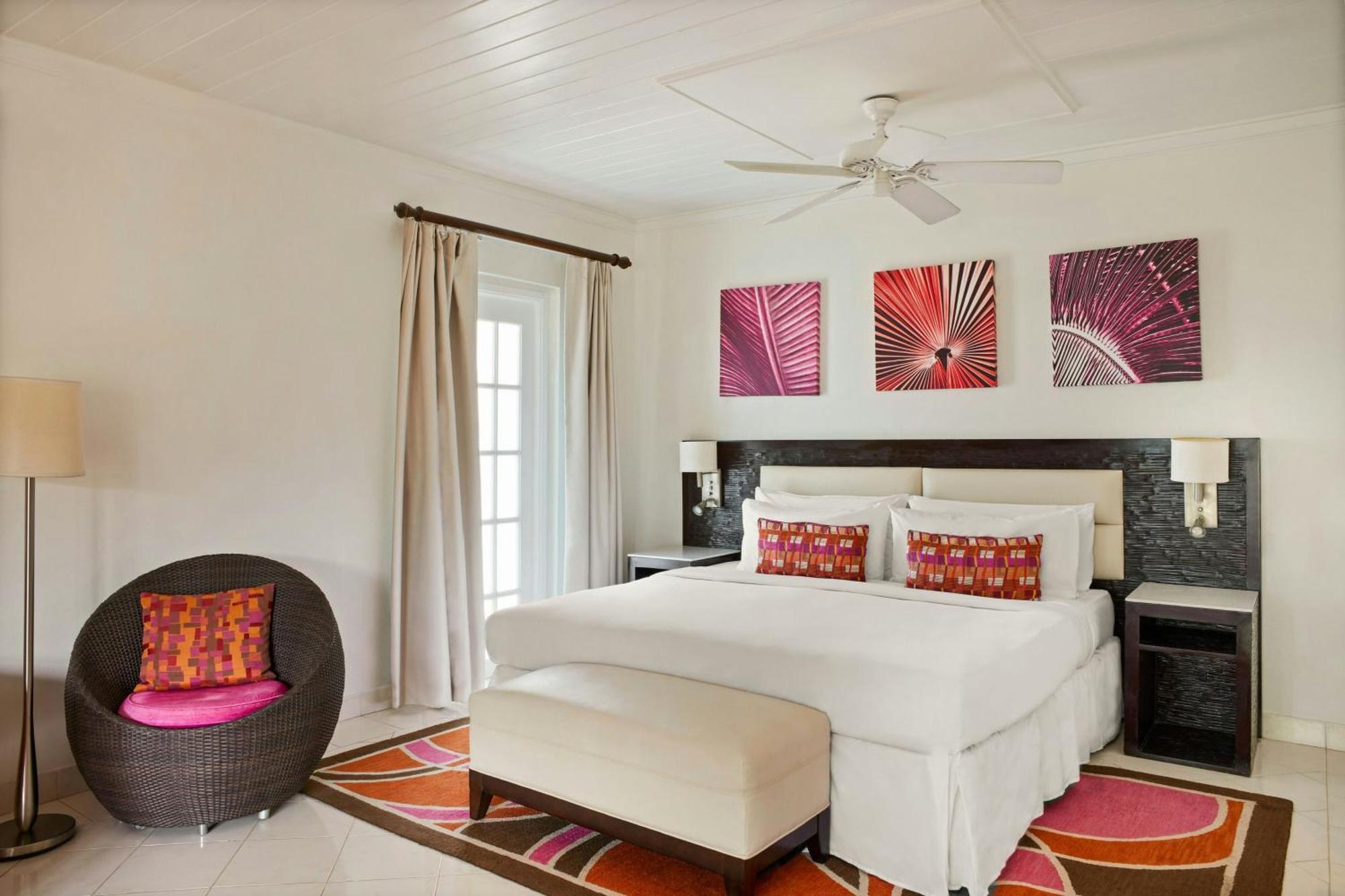 Crystal Cove By Elegant Hotels - All-Inclusive Saint James Dış mekan fotoğraf